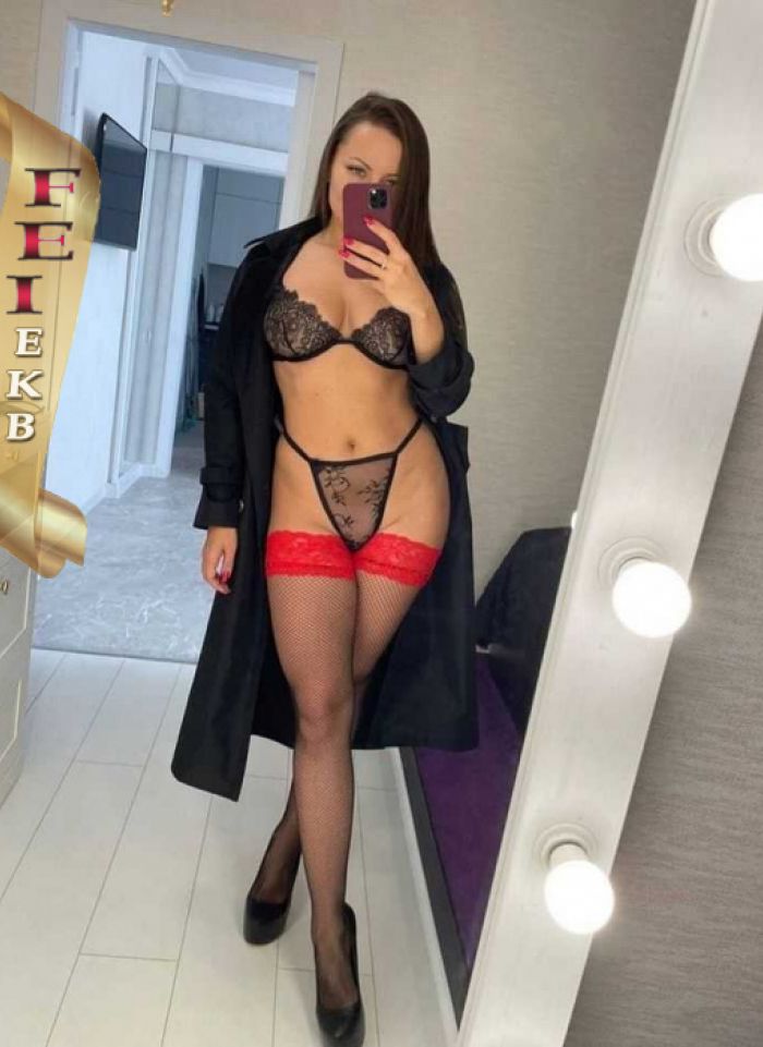 проститутка проститутка Алина Екатеринбург +7 (977) 332-0837